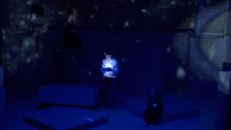 Падіння комет і космонавти (Ukr)